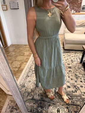 Sleeveless Sage Green Cutout Midi Dress